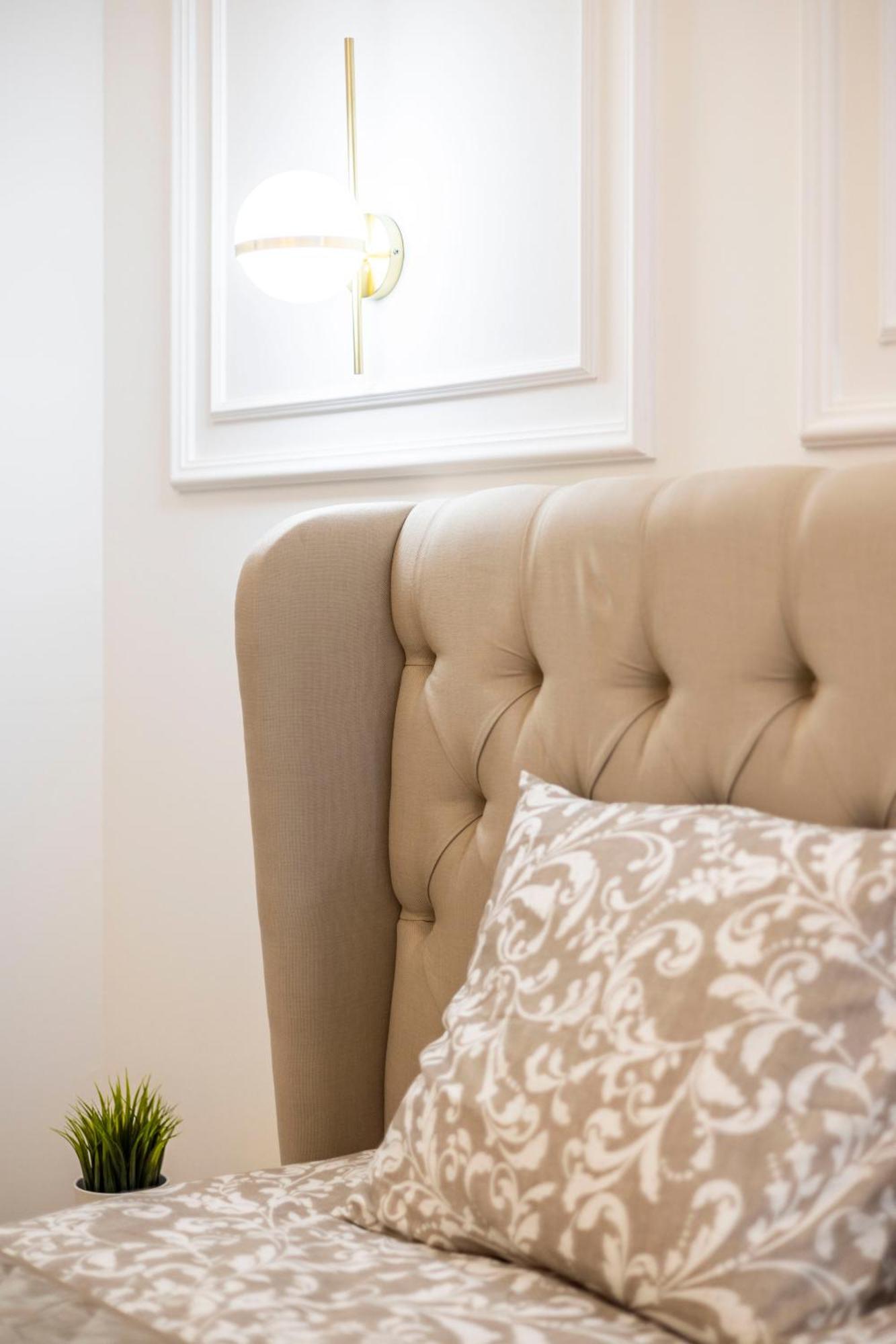 Luxurious Central 4Bedrm 3Bathrm Residence W/ Balcony Βουδαπέστη Εξωτερικό φωτογραφία